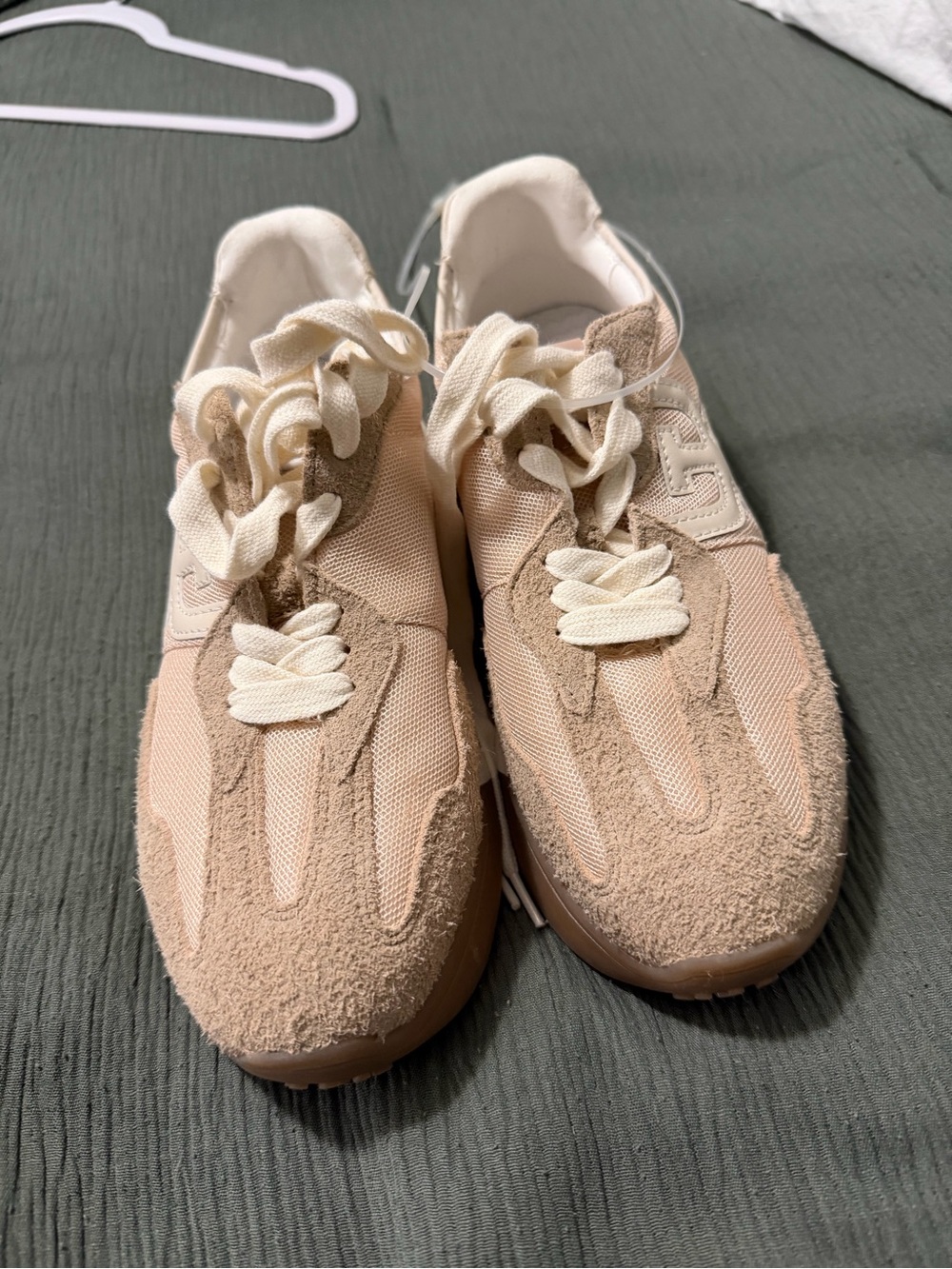 Sam Edelman Beige & Cream Suede Mesh Sneakers - Picture 2 of 4
